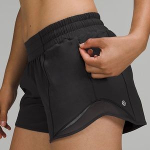 Lululemon Hotty Hot Shorts